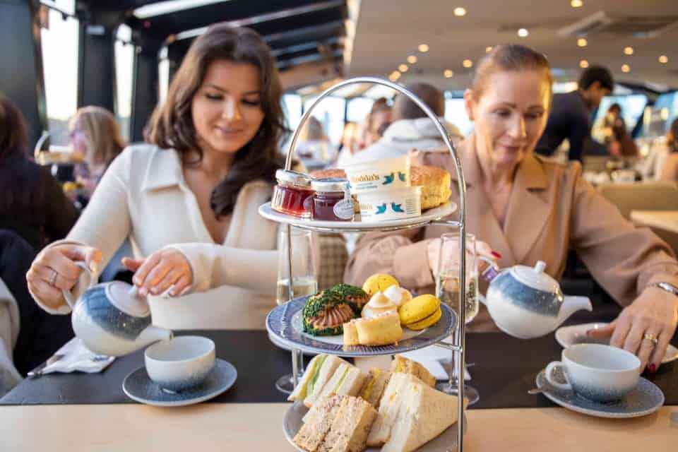 croisiere afternoon tea sur la tamise
