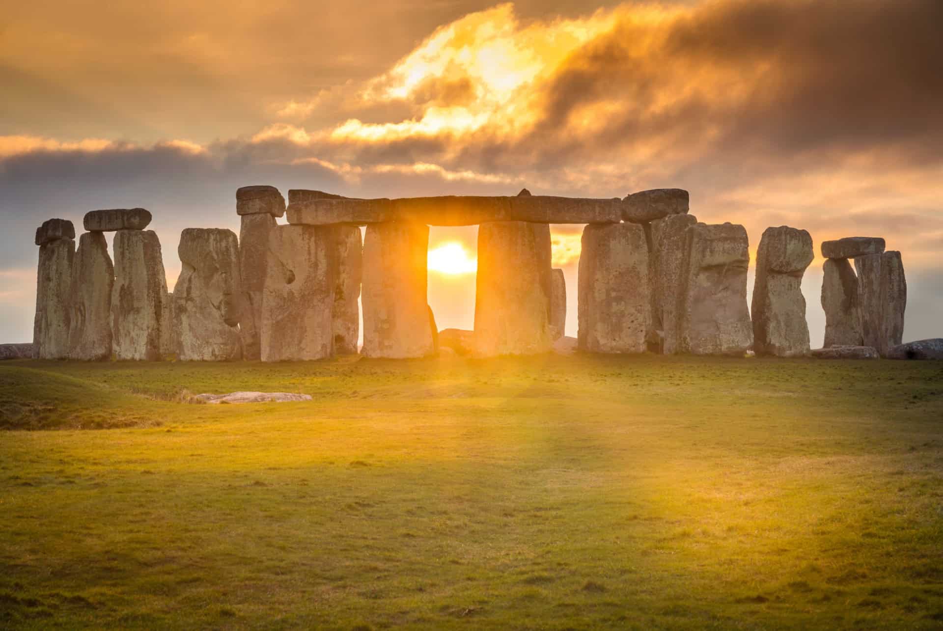 solstice hiver stonehenge