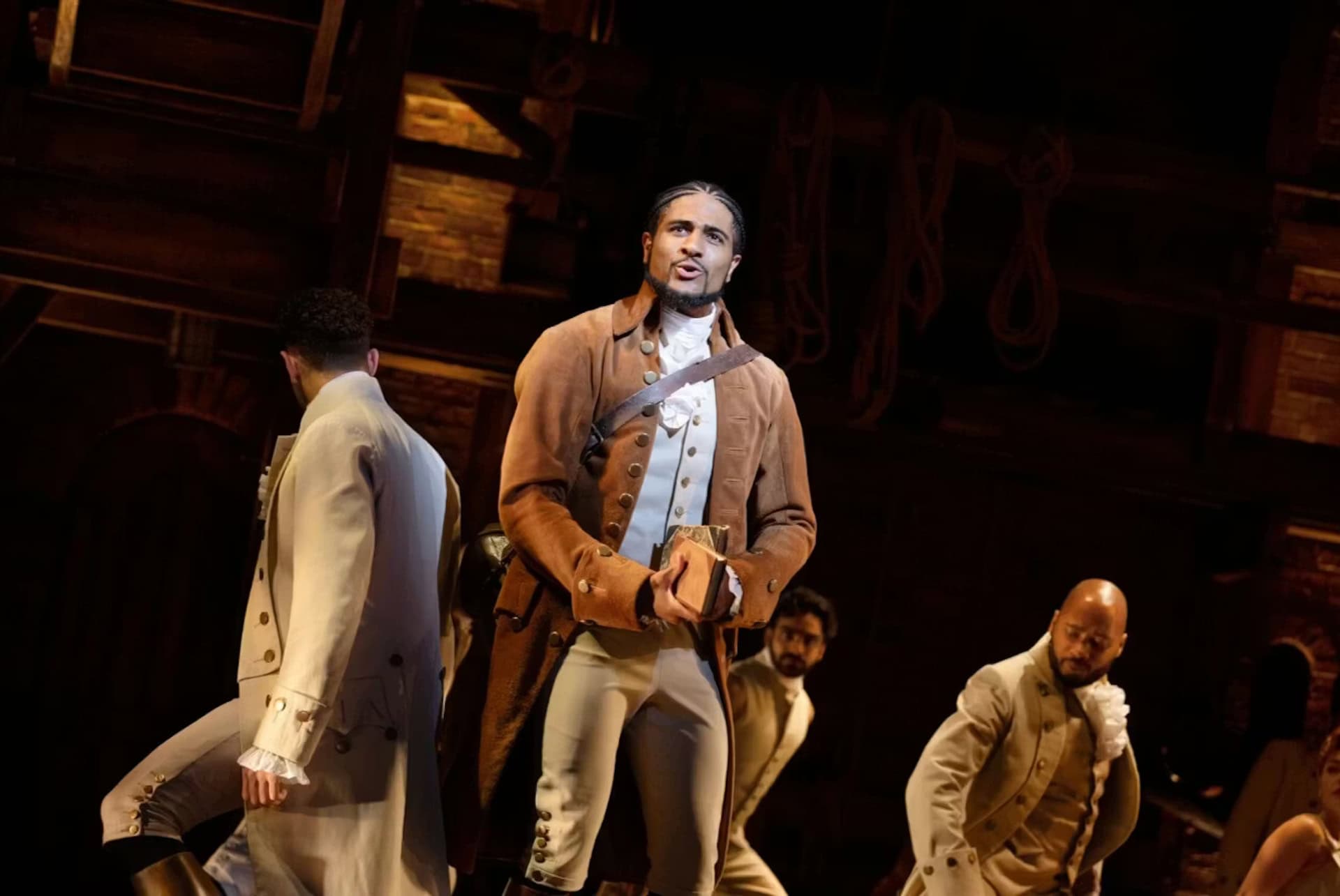 spectacle hamilton