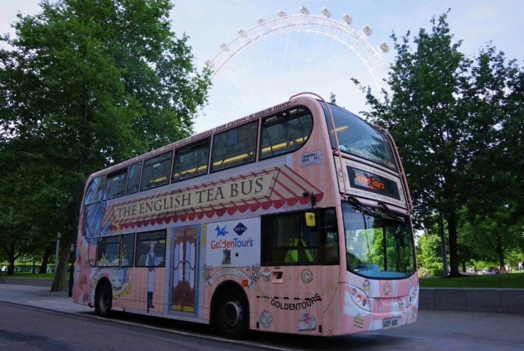 Afternoon tea bus & prosecco