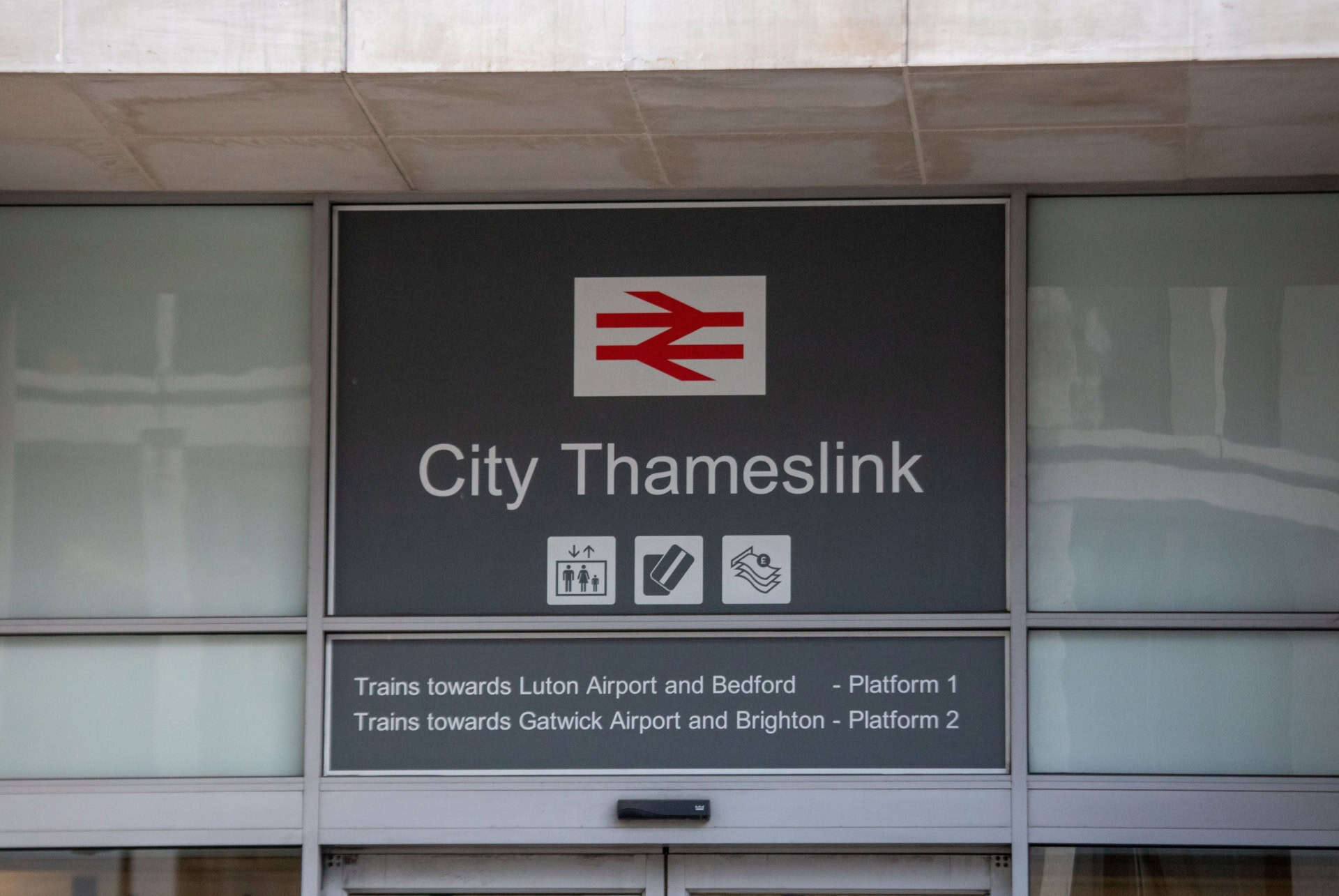 thameslink transfert aeroport luton thameslink transfert aeroport luton