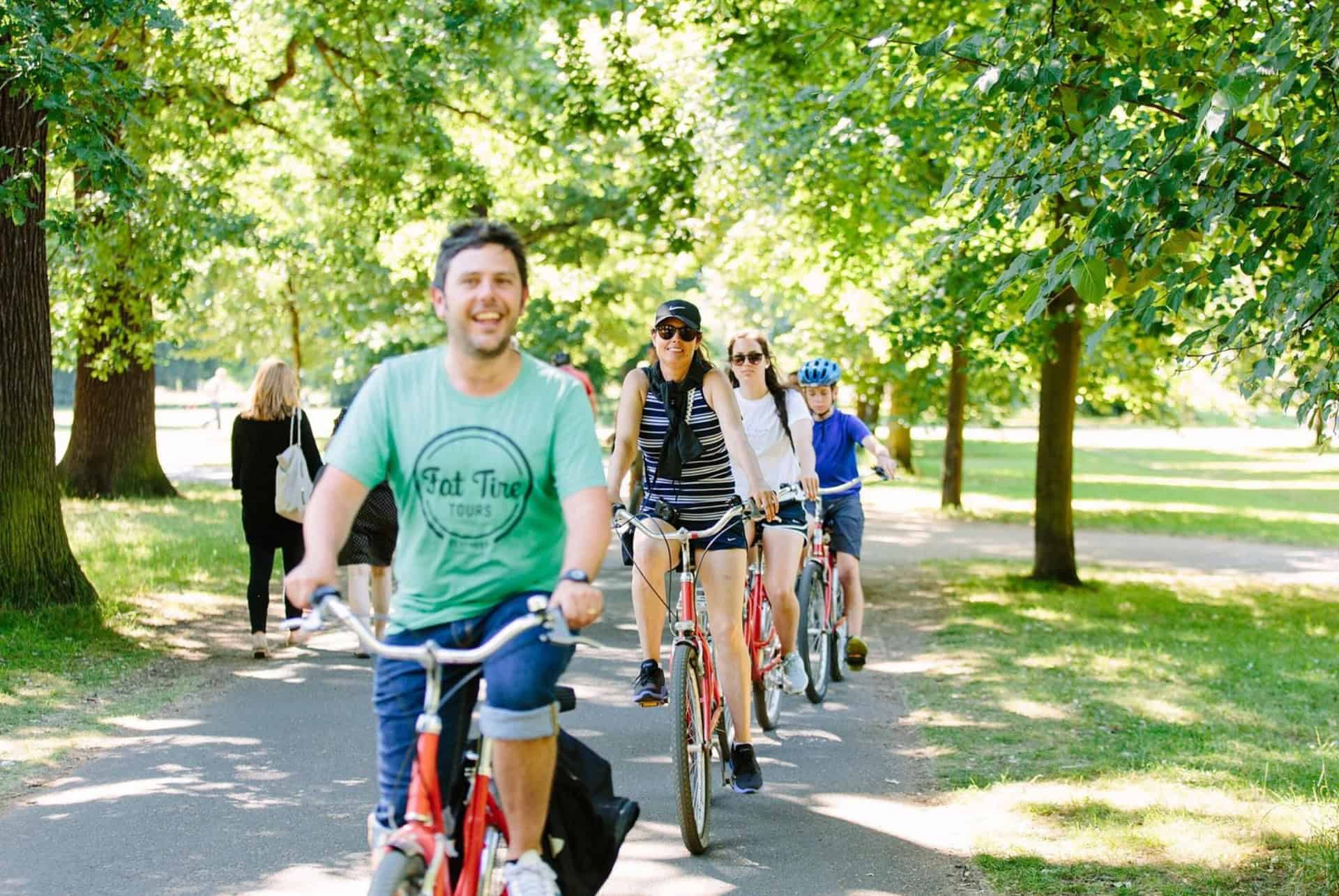 visite des parcs royaux a velo