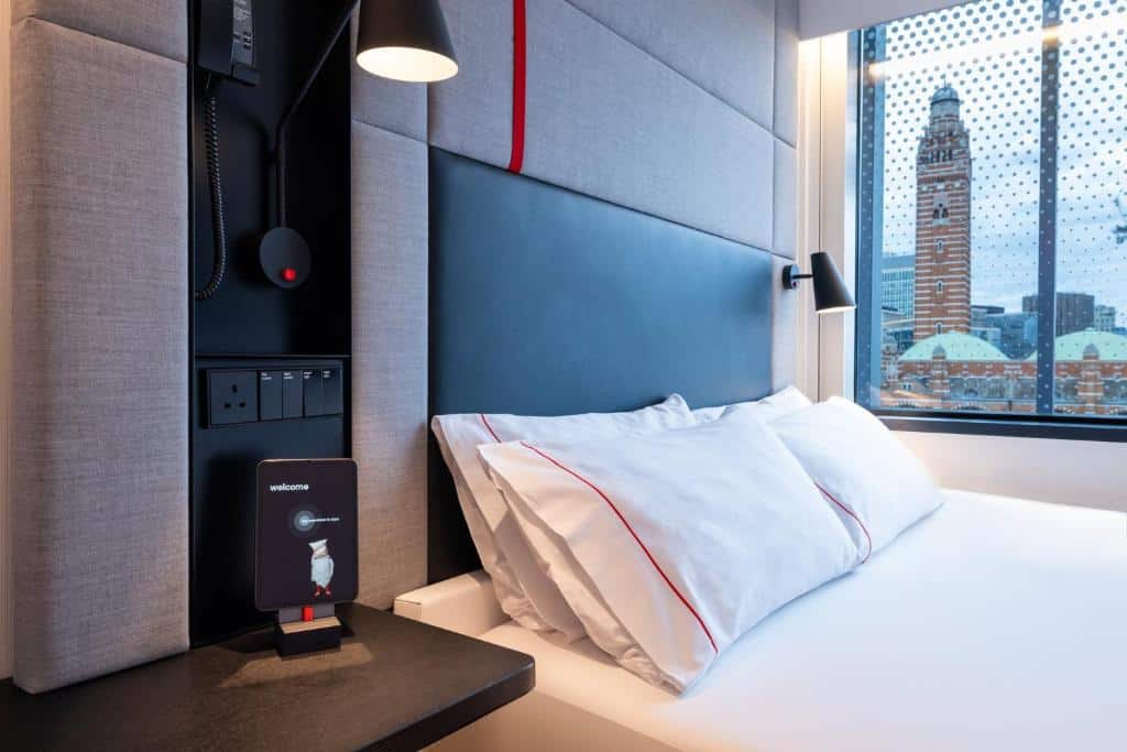 citizenm london victoria station citizenm london victoria station