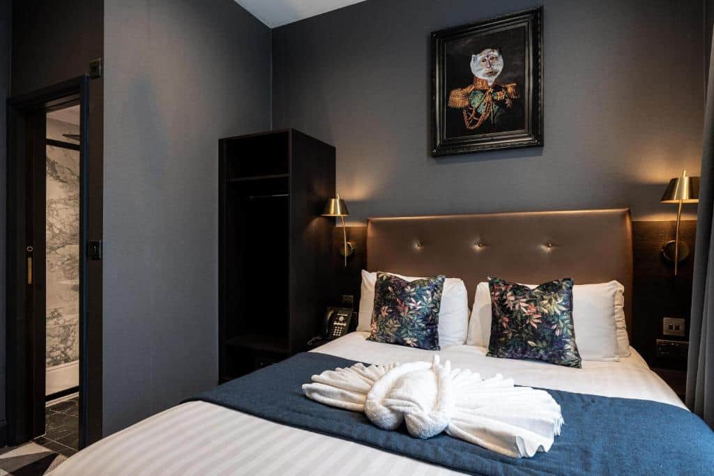 the house on warwick the house on warwick