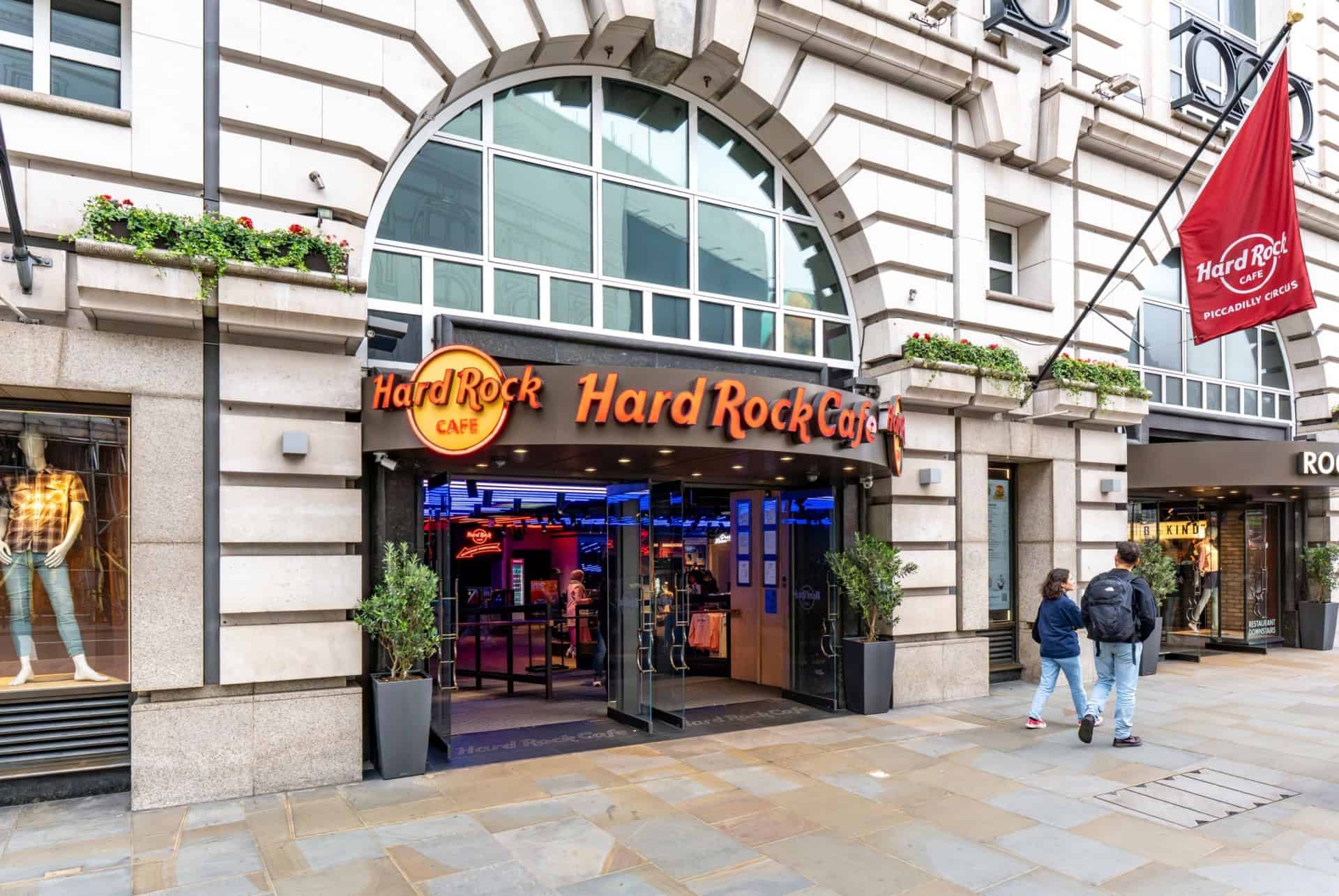 hard rock cafe piccadilly circus
