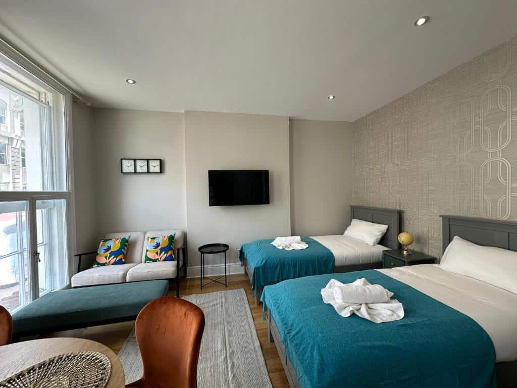 modern flat in central london