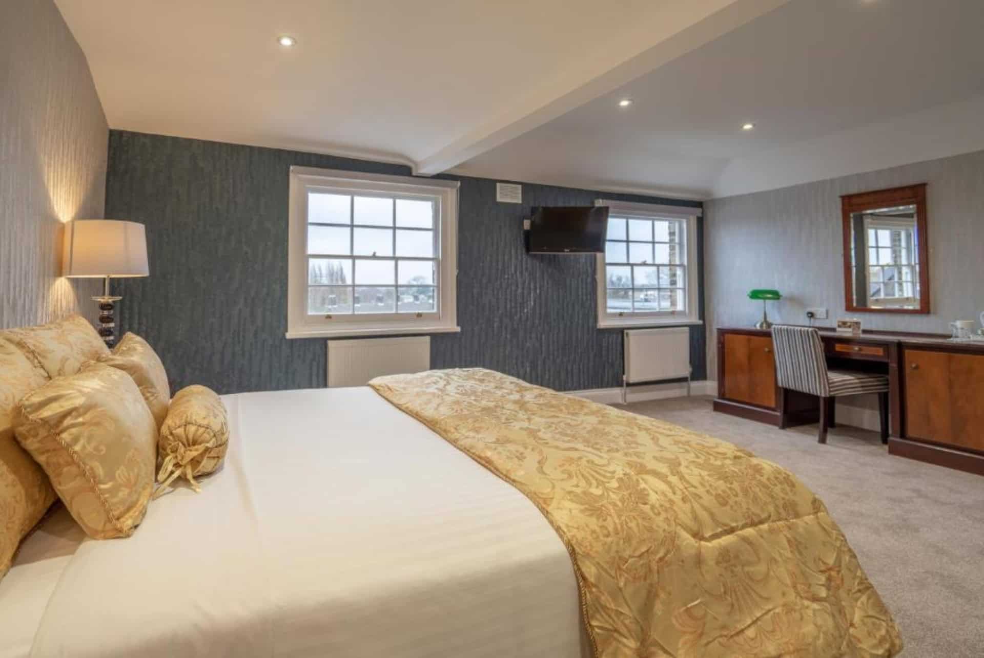 the clarendon hotel londres