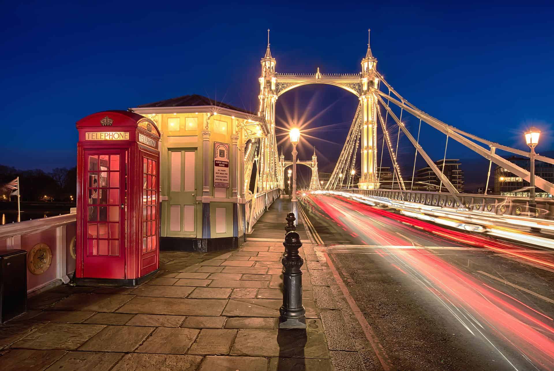 albert bridge nuit