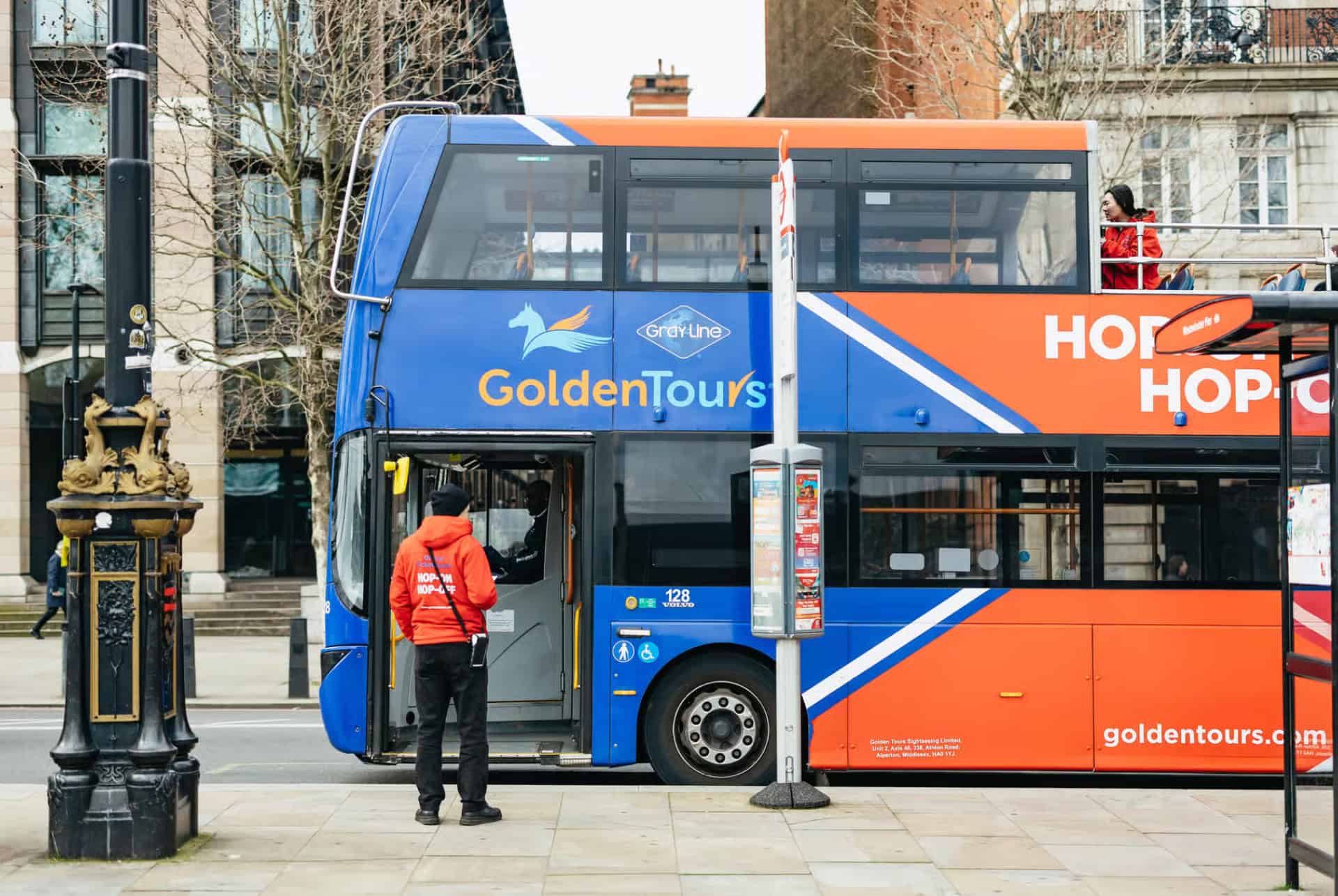 golden tours bus londres